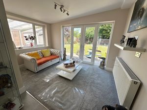 Sitting Room- click for photo gallery